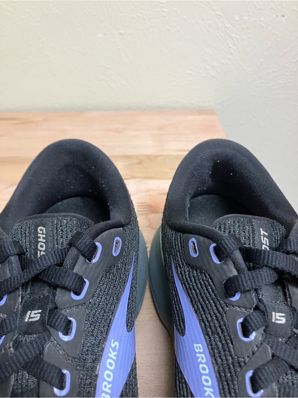 Brooks Ghost 15 Women’s Sneakers - Black with Lavender Accents - Picture 8 of 10
